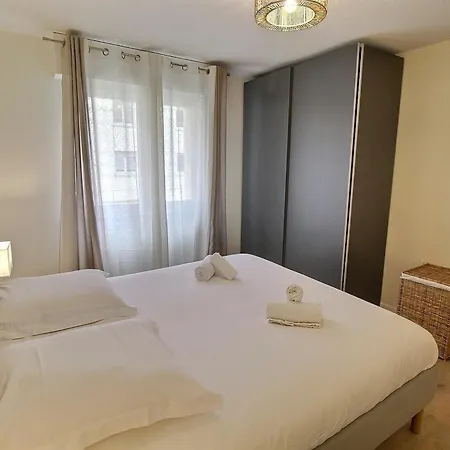 Renove Pres Du Centre De Avec Balcon, 2 Et Wi-fi Inclus - Fr-1-722-7 דירה קולמר
