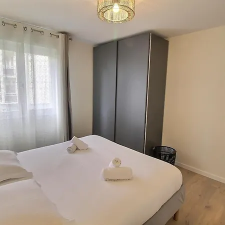 Daire Renove Pres Du Centre De Avec Balcon, 2 Et Wi-fi Inclus - Fr-1-722-7